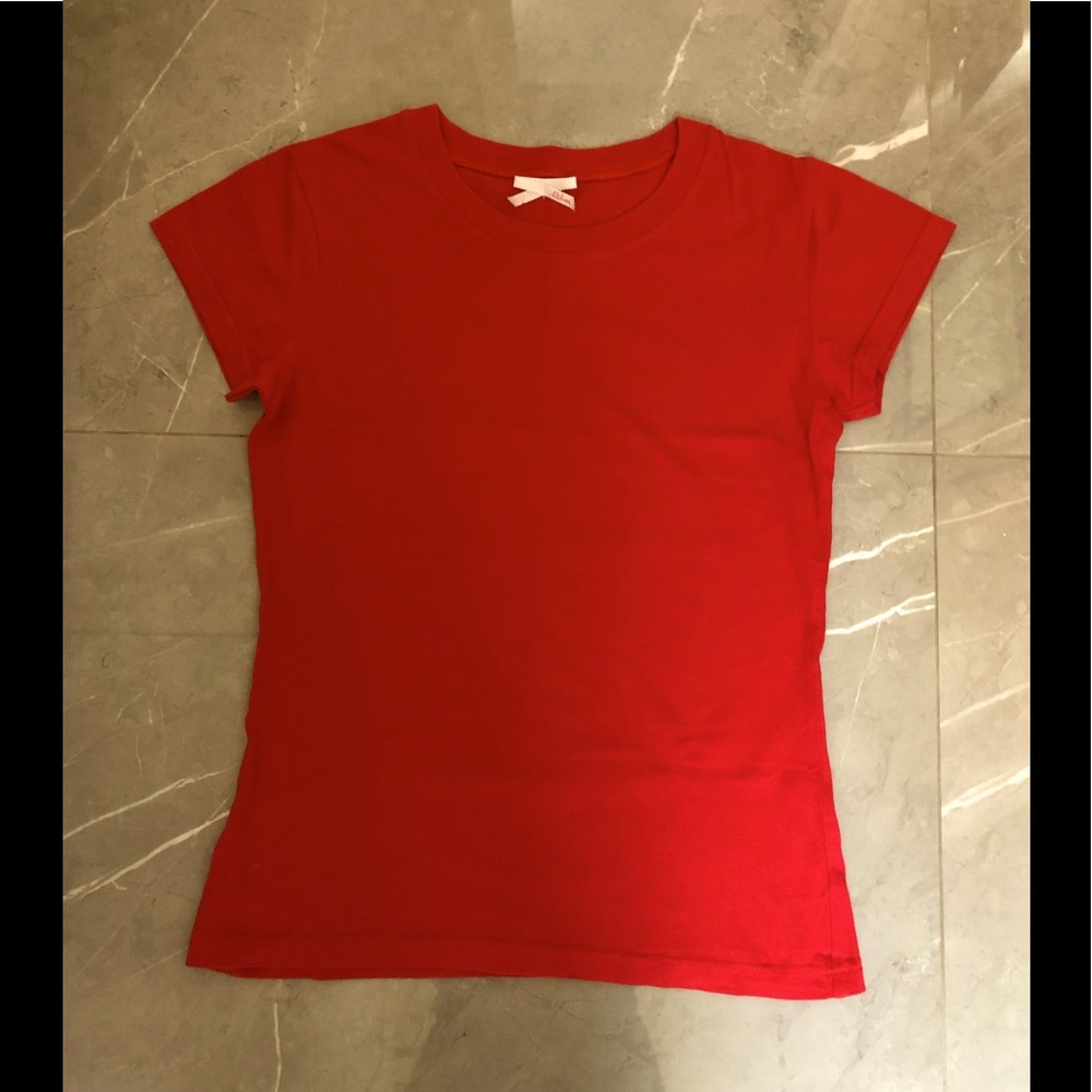 Melissa girl’s red T, not worn. S 10-12